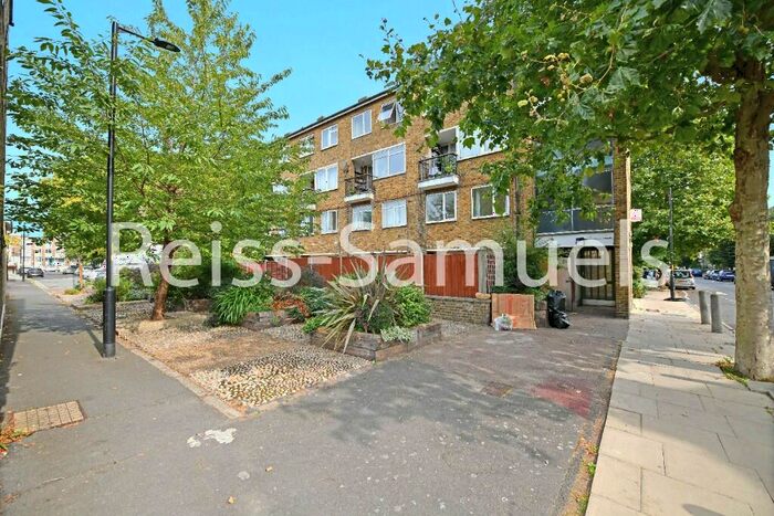 4 Bedroom Terraced House To Rent In Churchward House, Lorrimore Road, Kennington, London, SE17