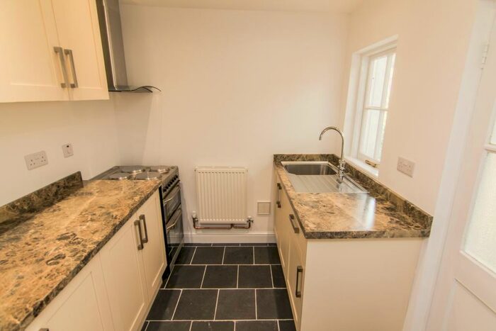 2 Bedroom Terraced House To Rent In Stanhope Street, Abergavenny, Sir Fynwy, NP7