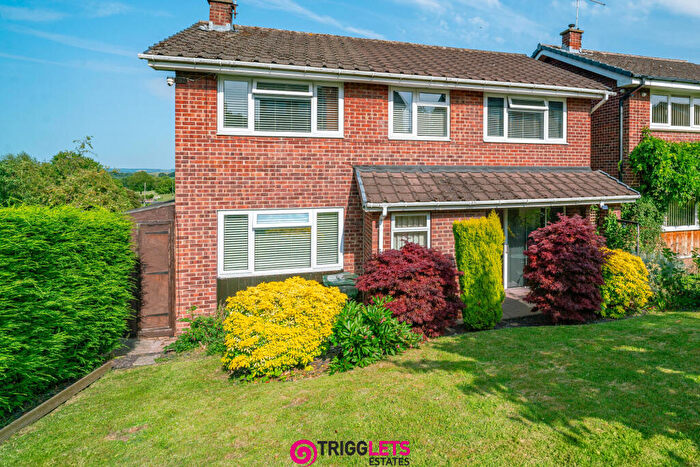 4 Bedroom Detached House For Sale In Primrose Way, Hoyland, Barnsley, S74