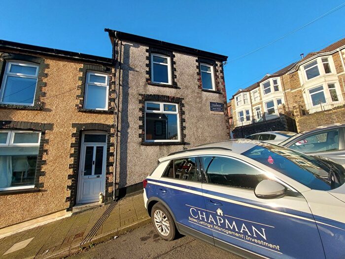 3 Bedroom End Of Terrace House To Rent In Edwards Street, Tonypandy, CF40