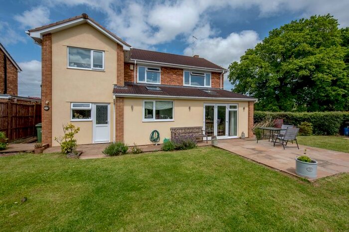 5 Bedroom Detached House For Sale In Amberd Lane, Trull, Taunton, TA3