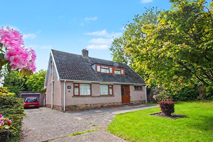 4 Bedroom Bungalow For Sale In Pontygwindy Road, Caerphilly, CF83