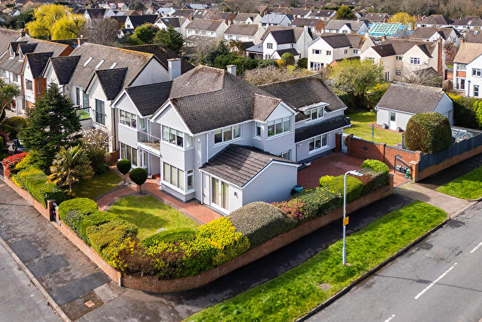 4 Bedroom Detached House For Sale In Whitcliffe Drive, Penarth, CF64