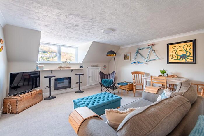 1 Bedroom Apartment For Sale In Imperial Court, Lynton, EX35