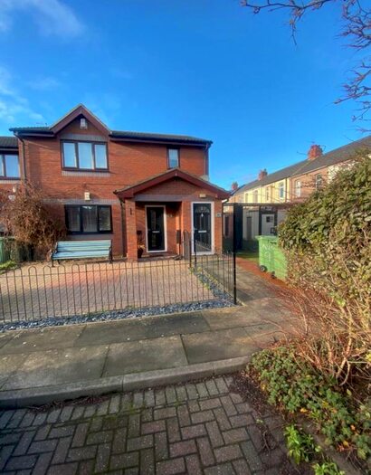 2 Bedroom Flat To Rent In Roseberry Mews, Hartlepool, TS26