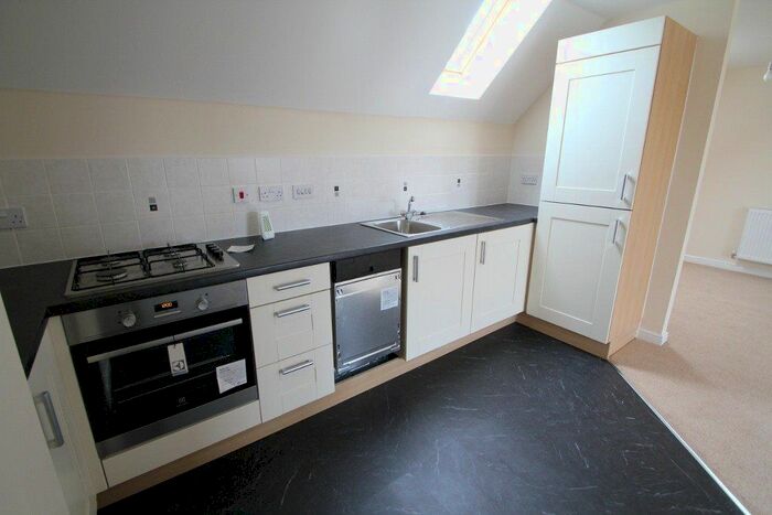 2 Bedroom Property To Rent In Longhorn Avenue, The Marketplace, Gloucester, GL1