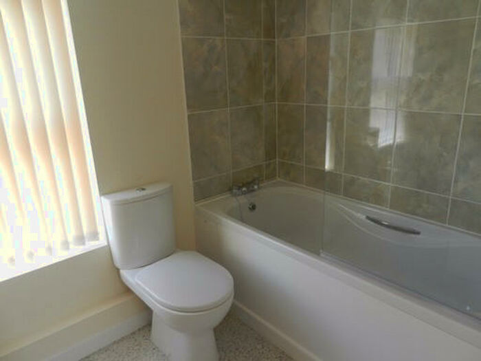 1 Bedroom Apartment To Rent In Norcot Road, Tilehurst, Reading, RG30