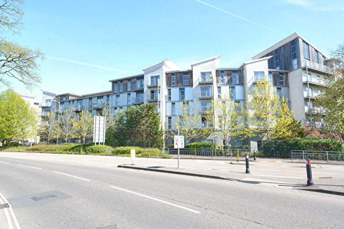 1 Bedroom Flat For Sale In Coombe Way, Farnborough, GU14