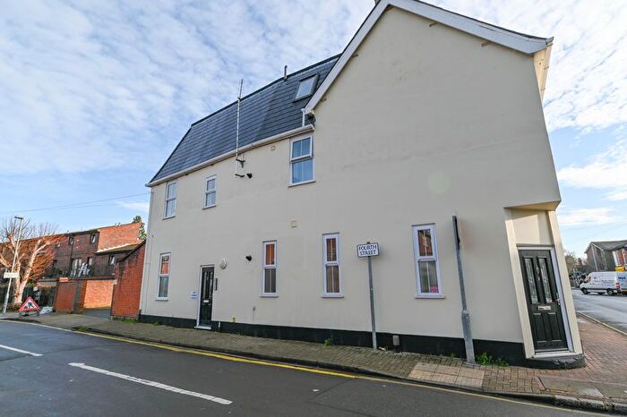 1 Bedroom Flat To Rent In St. Marys Road, Portsmouth, PO1