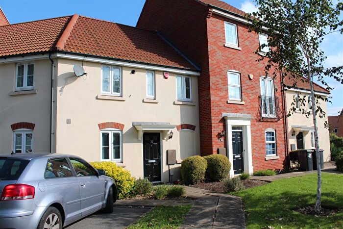 2 Bedroom Maisonette To Rent In Wharton Crescent, Beeston, Nottingham, NG9