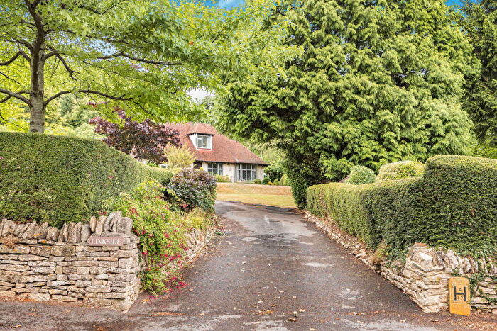 4 Bedroom Detached Bungalow For Sale In Cheltenham Road, Painswick, Stroud, GL6