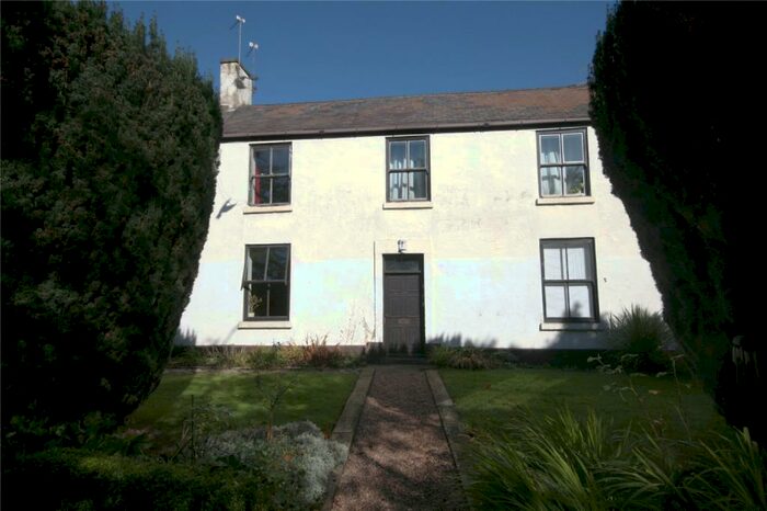 2 Bedroom Penthouse To Rent In Brookhouse Court, Sheffield, South Yorkshire, S12