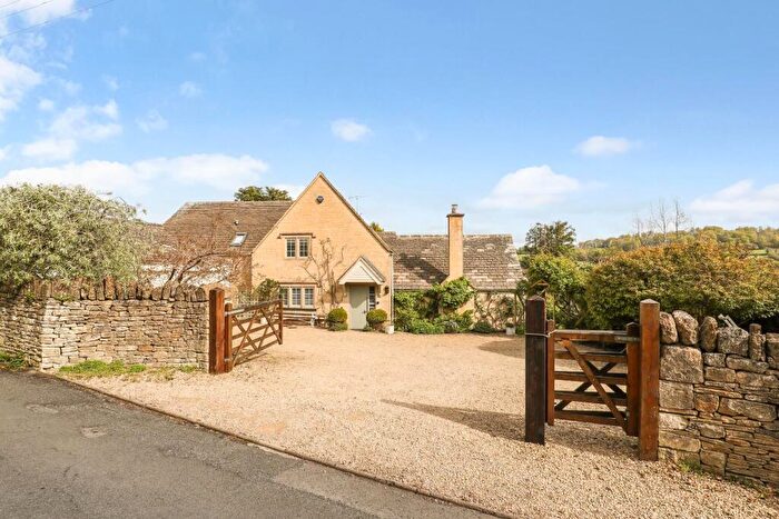 4 Bedroom Detached House For Sale In Kemps Lane, Painswick, Stroud, GL6