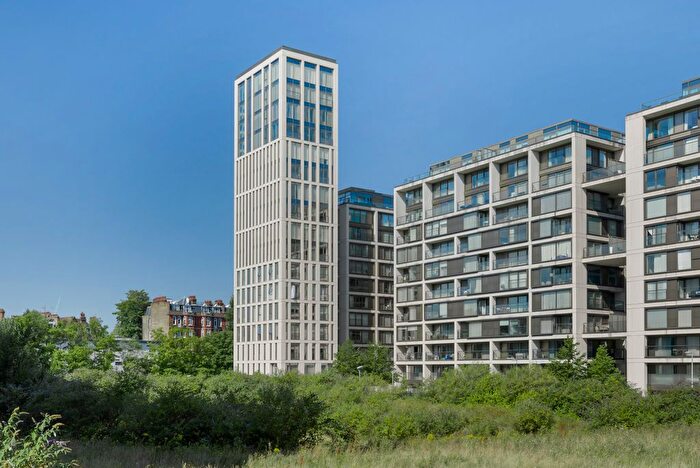 2 Bedroom Flat For Sale In Radnor Terrace, West Kensington, London, W14