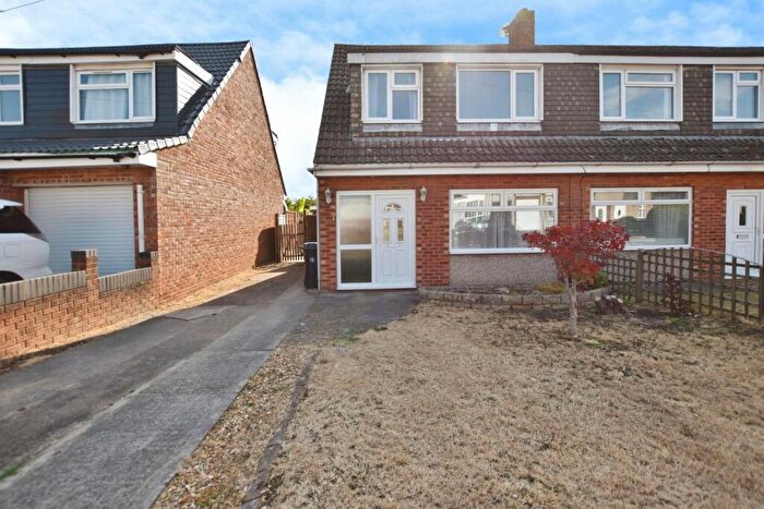 3 Bedroom Semi Detached House To Rent In Bagnell Road, Bristol, BS14