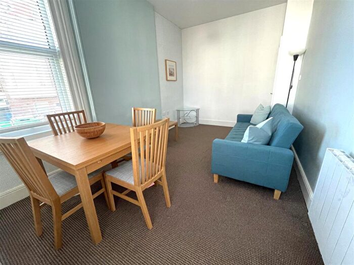 1 Bedroom Flat For Sale In Granada Road, Southsea, PO4