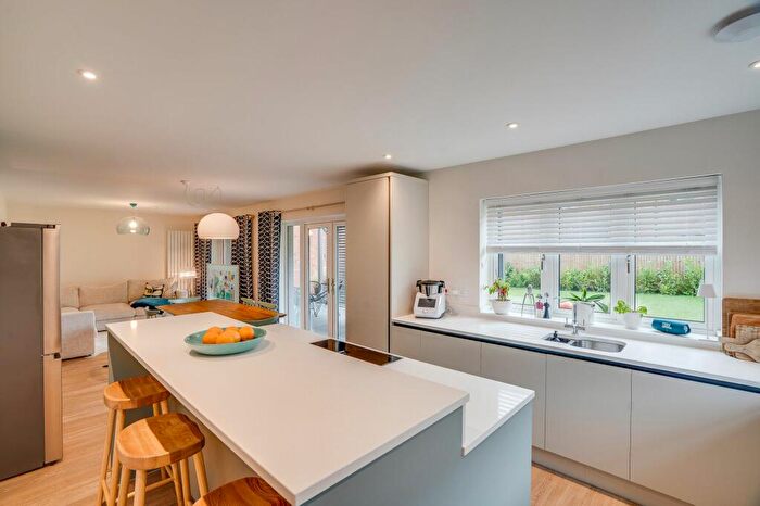 5 Bedroom Detached House For Sale In Hopper Road, Eastleigh, SO50