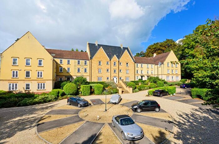 2 Bedroom Apartment To Rent In Browns Lane, Stonehouse, GL10