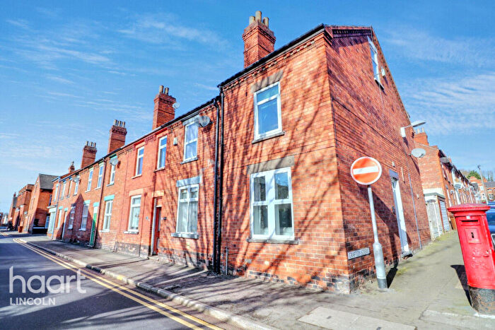 3 Bedroom End Of Terrace House For Sale In Grafton Street, Lincoln, LN2