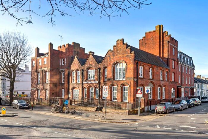 1 Bedroom Flat For Sale In Byron Street, Tennyson Court Byron Street, BN3