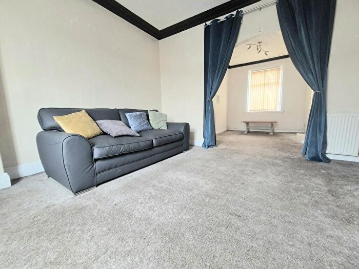 3 Bedroom House To Rent In Gibraltar Road, Halifax, HX1