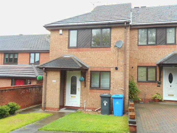 3 Bedroom Semi-Detached House To Rent In Lydstep Close, Oakwood, Derby, DE21