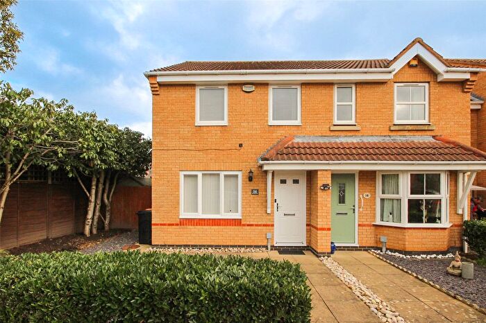 3 Bedroom Semi-Detached House For Sale In Kirkstall Close, Elstow, Bedford, Bedfordshire, MK42