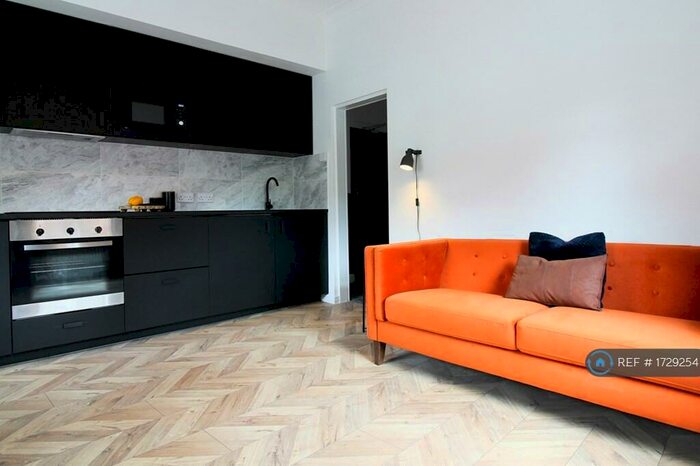 1 Bedroom Flat To Rent In Richmond Road, Crewe, CW1