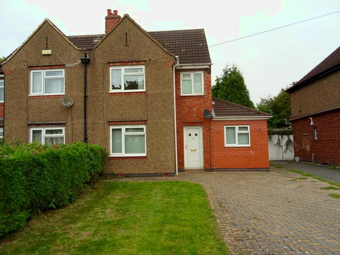 3 Bedroom Semi Detached House To Rent In Charter Avenue, Coventry, CV4