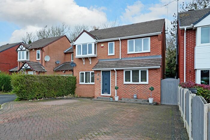 4 Bedroom Detached House For Sale In Whitehead Close, Dinnington, Sheffield, S25