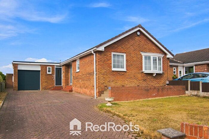 2 Bedroom Bungalow For Sale In Dean Close, Sprotbrough, Doncaster, DN5