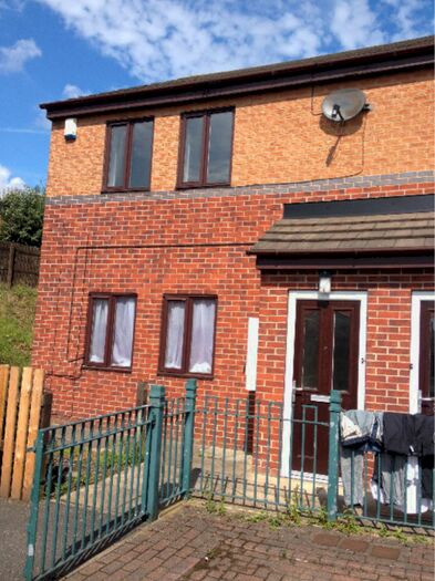 1 Bedroom Flat To Rent In Ingleborough Close, Bradford, West Yorkshire, BD4