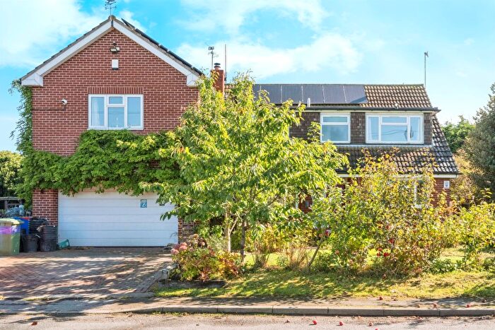 6 Bedroom Detached House For Sale In Station Road, Misson, Doncaster, DN10