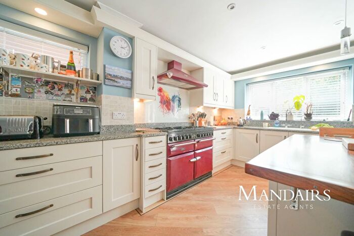 4 Bedroom Detached House For Sale In Thornemead, Werrington, Peterborough, PE4