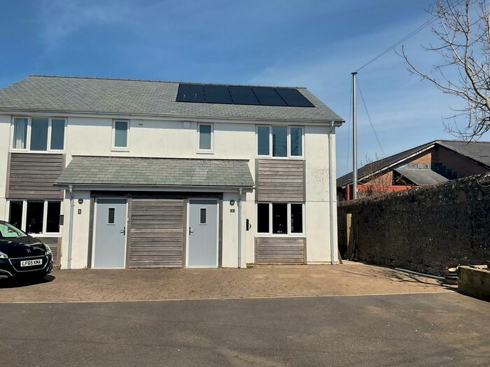 3 Bedroom Semi-Detached House To Rent In North Road, Hartland, EX39