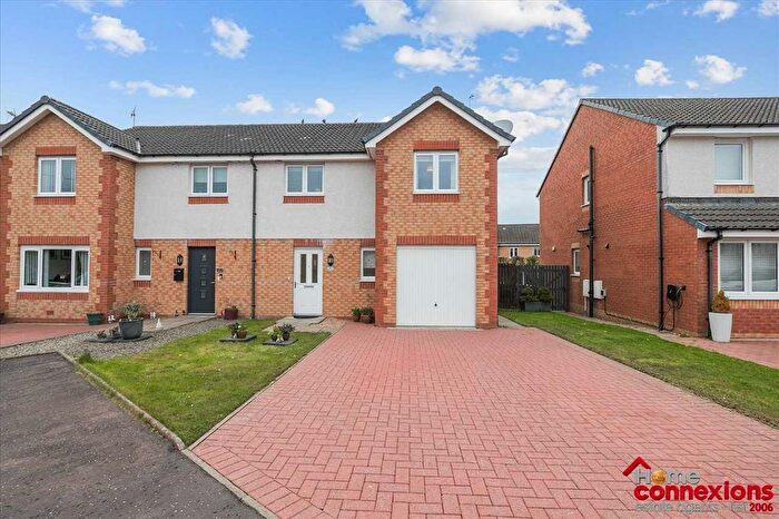 3 Bedroom Semi Detached House For Sale In Fenton Place, Lindsayfield, East Kilbride, G75
