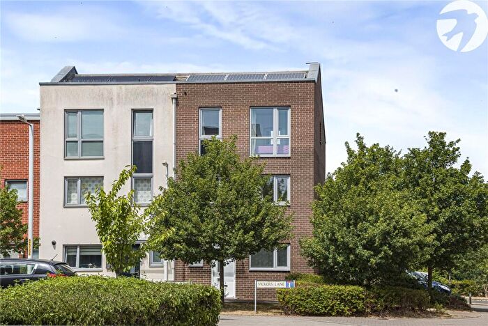 4 Bedroom Semi-Detached House For Sale In Vimy Drive, Dartford, Kent, DA1