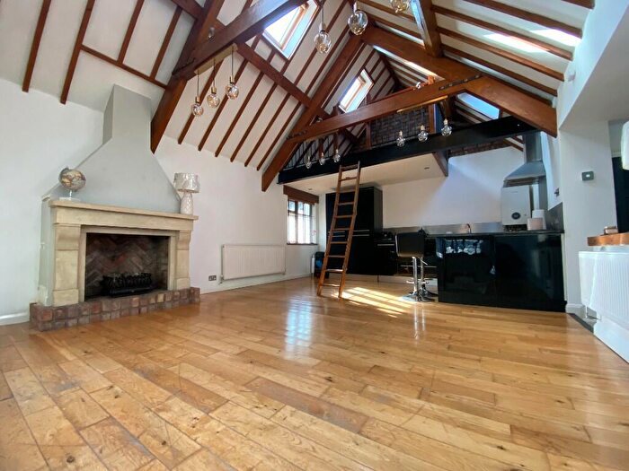 2 Bedroom Apartment To Rent In Eleanor Road, Prenton, Wirral, Merseyside, CH43