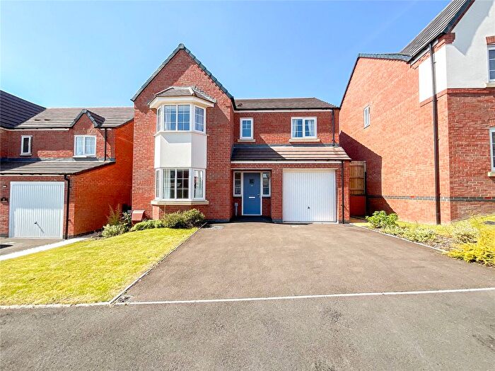 4 Bedroom Detached House To Rent In Narcissus Close, Tamworth, B79