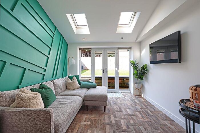 4 Bedroom Detached House For Sale In Mint Avenue, Barrowford, Lancashire, BB9