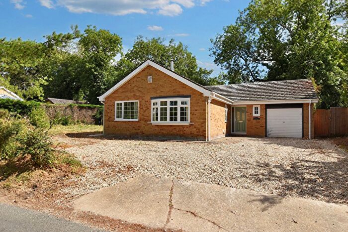 3 Bedroom Detached Bungalow For Sale In Watery Lane, Goulceby, LN11