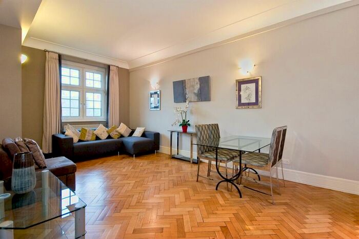 2 Bedroom Flat To Rent In New River Head, Rosebery Avenue, Clerkenwell, EC1R