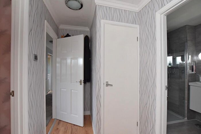 2 Bedroom Semi-Detached Bungalow For Sale In Beverley Gardens, Dymchurch, TN29