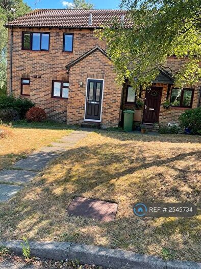 1 Bedroom Flat To Rent In Whitehill, Bordon, GU35