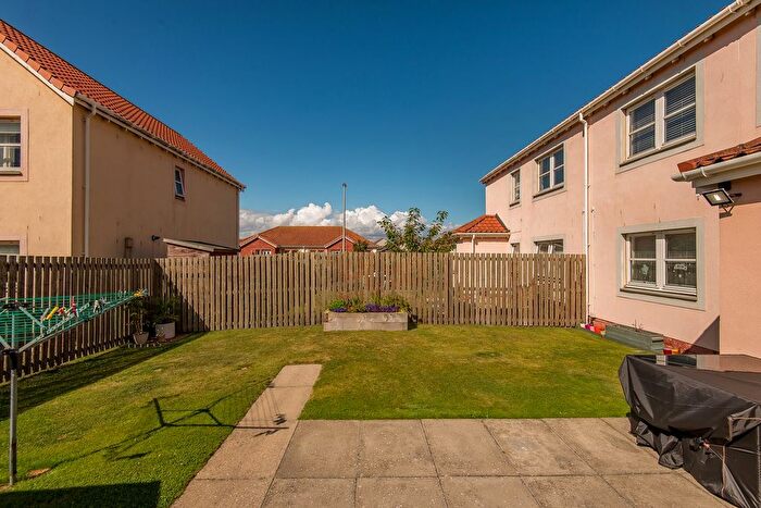 2 Bedroom Flat For Sale In Silverdyke Gardens, Cellardyke, Anstruther, KY10
