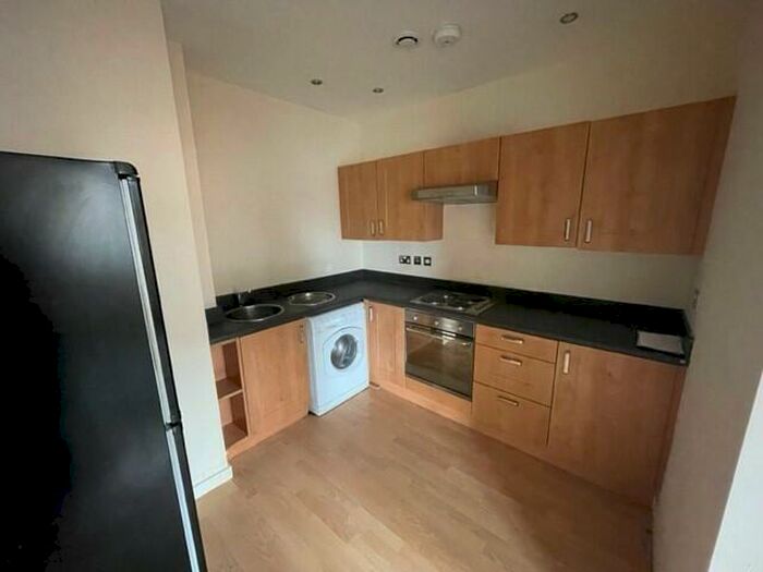 2 Bedroom Apartment To Rent In Elevation Court, Lincoln, LN2