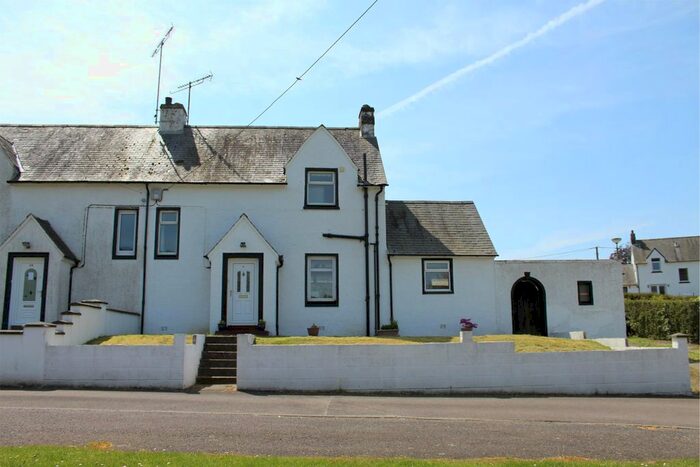 3 Bedroom Semi-Detached House For Sale In Hilltops View, Ae, Dumfries, DG1