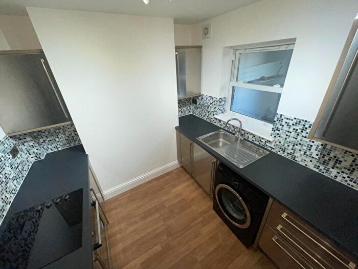 2 Bedroom Apartment To Rent In High Street, Biggleswade, SG18