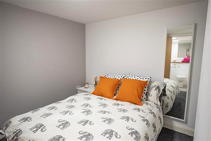 Studio To Rent In Edge Lane, Liverpool, L7