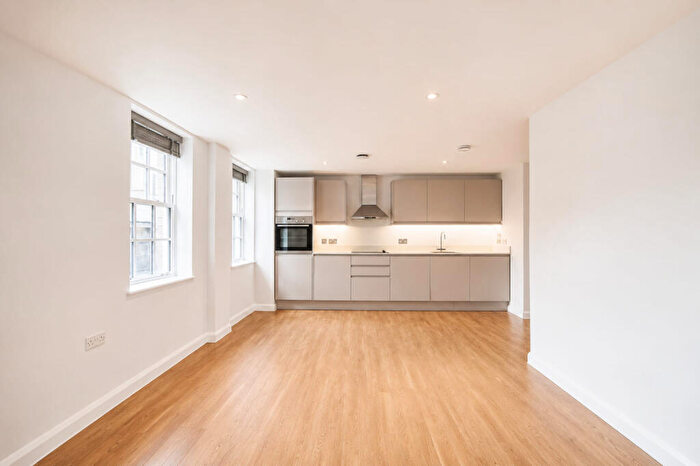 2 Bedroom Flat To Rent In St Johns Court, Broad Street, BS1